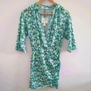 PULL&BEAR | Women's  Green/Blue Floral Deep V-neck Wrap Mini Dress